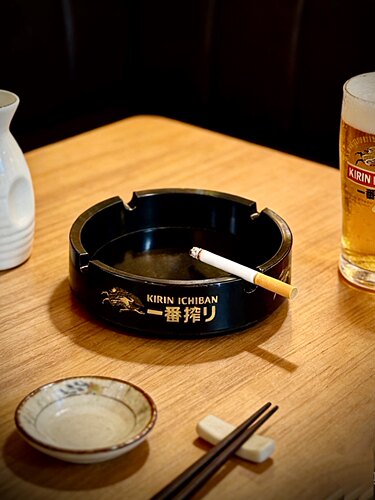 麒麟一番榨KIRIN格兰GRANTS黑色个性烟灰缸高级创意家用酒吧餐厅