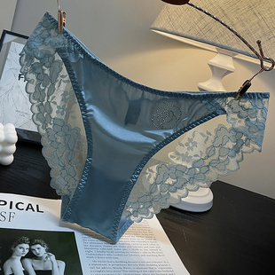 法式蕾丝内裤女性感丝滑高级感冰丝绸缎无痕舒适透气三角裤纯棉裆