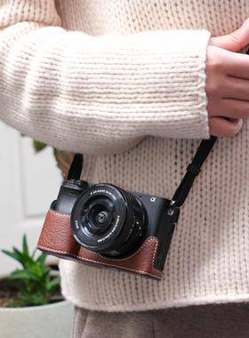 索尼a7c2保护套a6400相机包63006100底座皮套A7M4a6700zve10