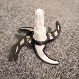 QSJ 玻璃切碎杯适用 E03B2 新款 小熊电器绞肉机配件刀头切碎刀原装