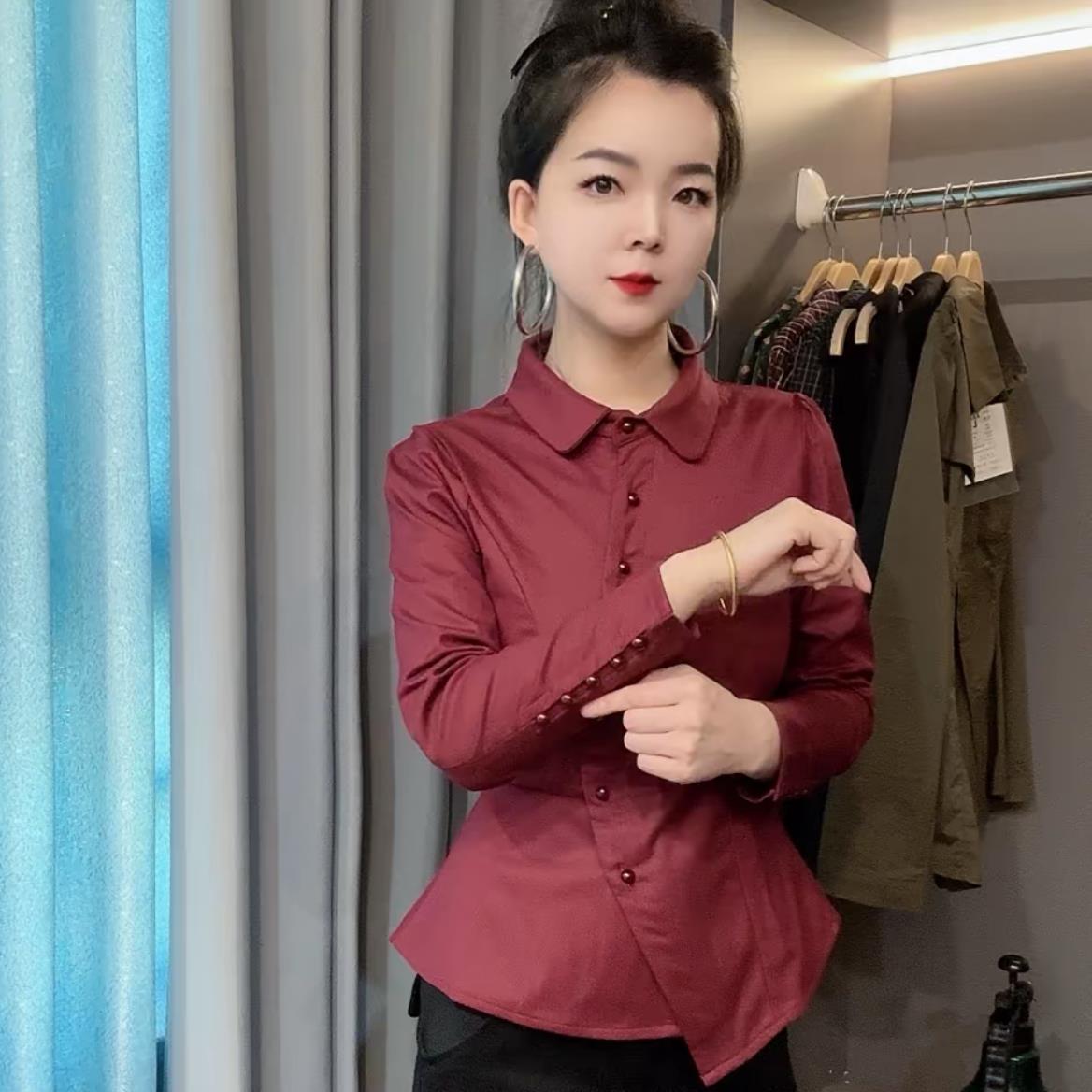 2025秋冬新款超显瘦洋气减龄百搭加绒加厚一体绒衬衫女高级小众潮