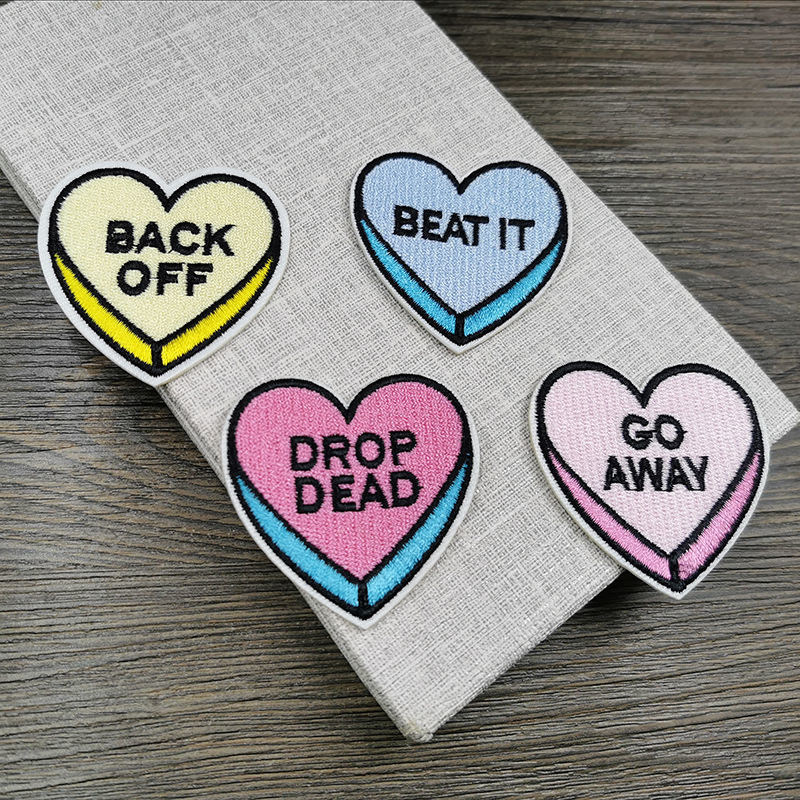 小号桃心刺绣补丁贴diy手账本手机壳衣服裤子破洞修复贴爱心布贴