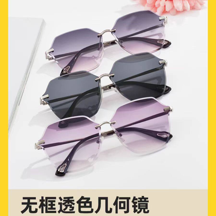 自带美颜太阳镜新款美妆镜女士墨镜不挑脸型防晒素颜自带妆容眼镜