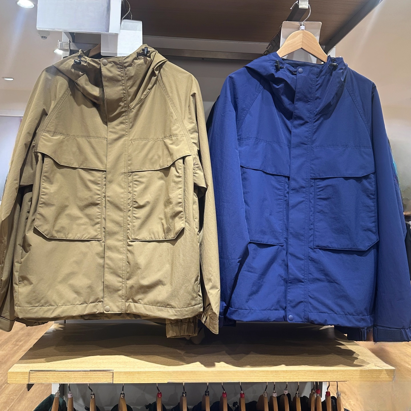 日单男女装防风登山服连帽宽松防水工装外套夹克户外休闲478231