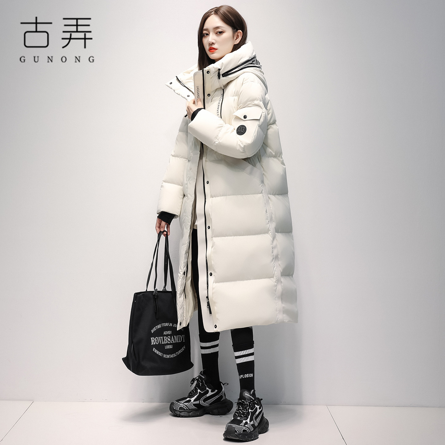 古弄连帽过膝长款羽绒服女2025冬季新款高充绒量时尚防风保暖外套,女装/女士精品,羽绒服,淘宝优惠券,粉丝福利购,淘宝优惠卷