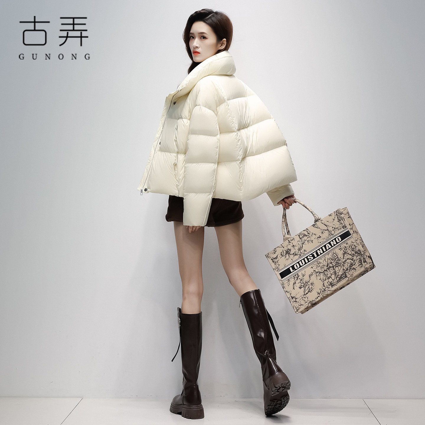 时尚大牌短款立领羽绒服女2025冬季新款泡芙亲肤舒适面包服厚外套,女装/女士精品,羽绒服,淘宝优惠券,粉丝福利购,淘宝优惠卷