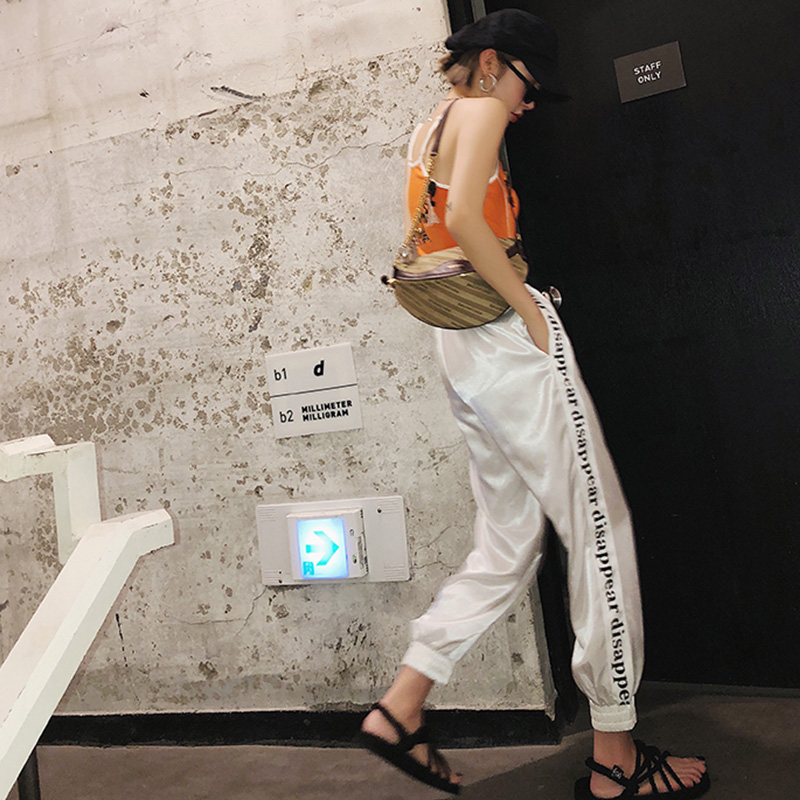 MONA Ô˶¯¿ãÅ®Ïĺ«°æ¿íËÉÏÔÊݰ×É«×Öĸ±¡¿î¸ßÑüÐÝÏÐulzzangÊø½Å¿ã