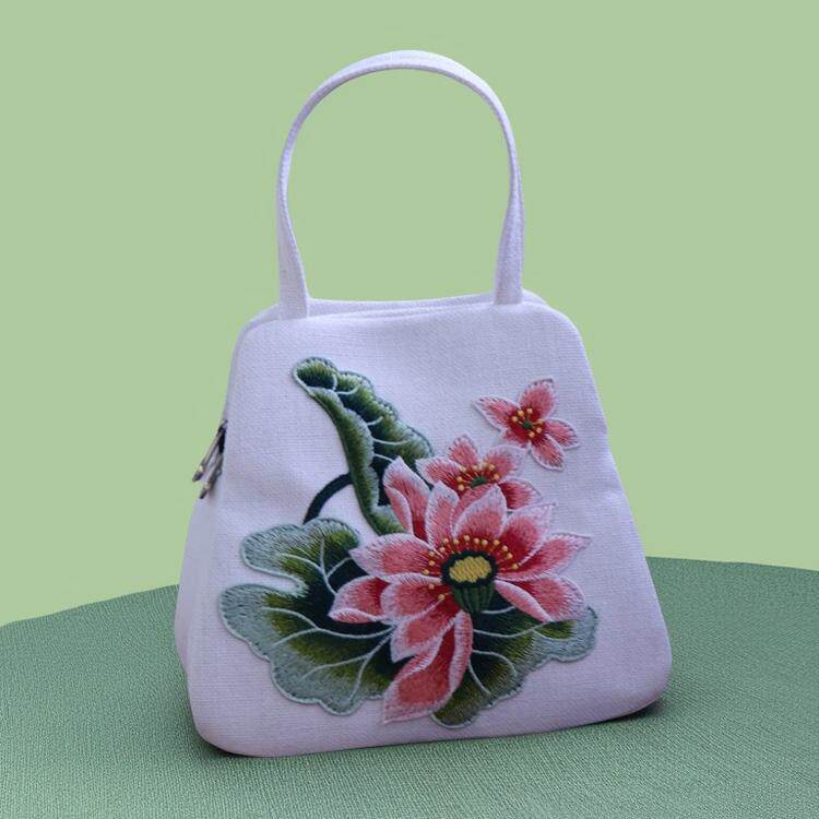云南民族复古风手提荷花包绣花包女包棉麻白色双拉刺绣布艺女包