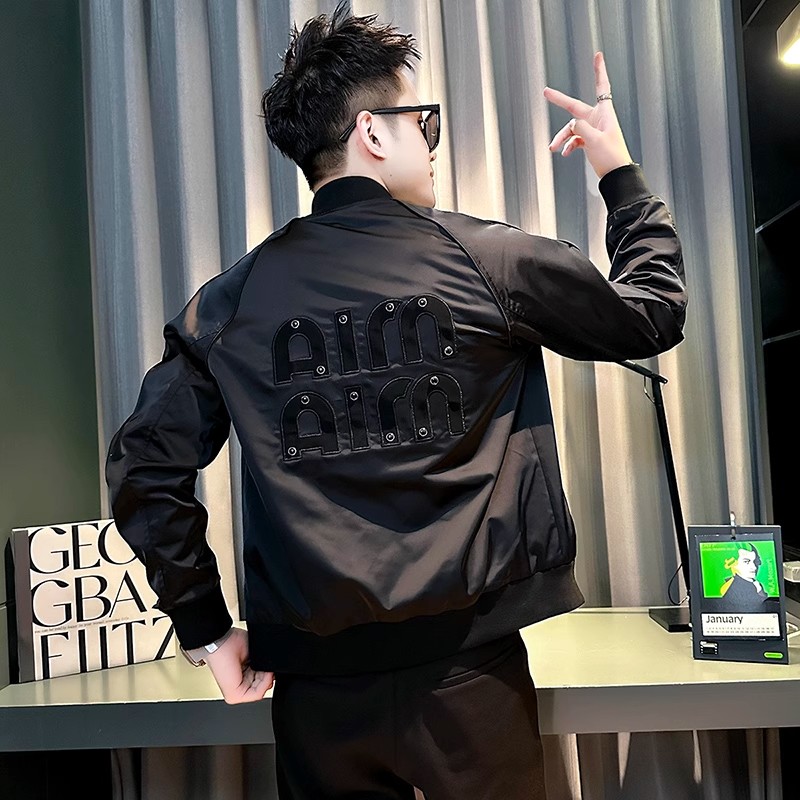 春秋款痞帅炸街夹克男款刺绣外套