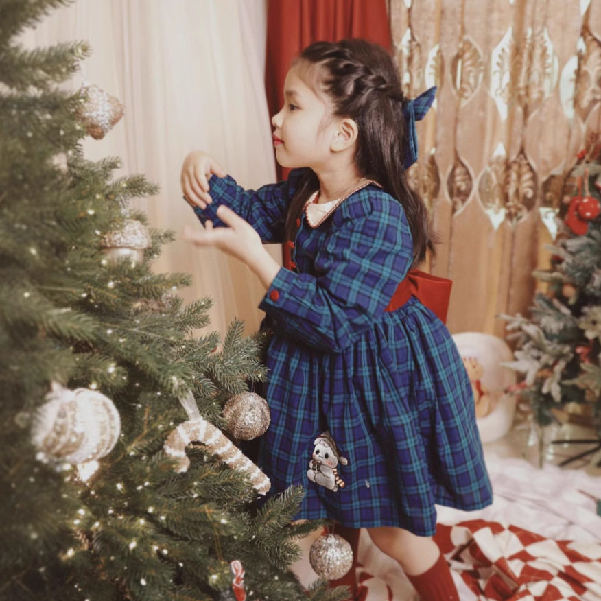品牌女童长袖连衣裙春秋2025新款大蝴蝶结超蓬裙女孩全棉格子裙