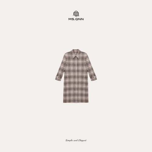 Q姐“私服挚爱” 定制面料羊毛羊驼毛复古格子大衣 52C1066