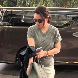 级细羊毛重工珠片V领针织T Q姐 C盘花 53T568 老钱系列