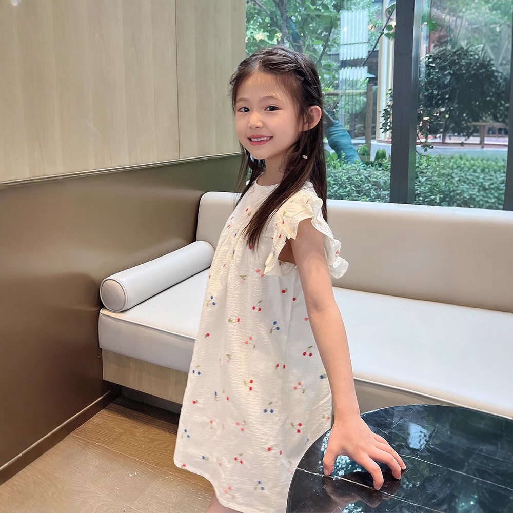 品牌女童纯棉连衣裙夏季新款泡泡棉樱桃绣花小飞袖甜美公主裙洋气