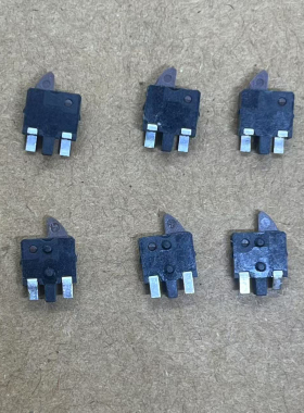 圆达DIP TE-MRLC-Q-T/R检测开关左方向贴片4脚行程限位微型探测器