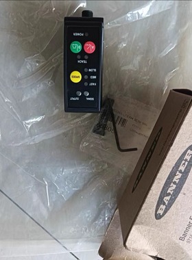 LT3PIQ BANNER邦纳激光测距传感器