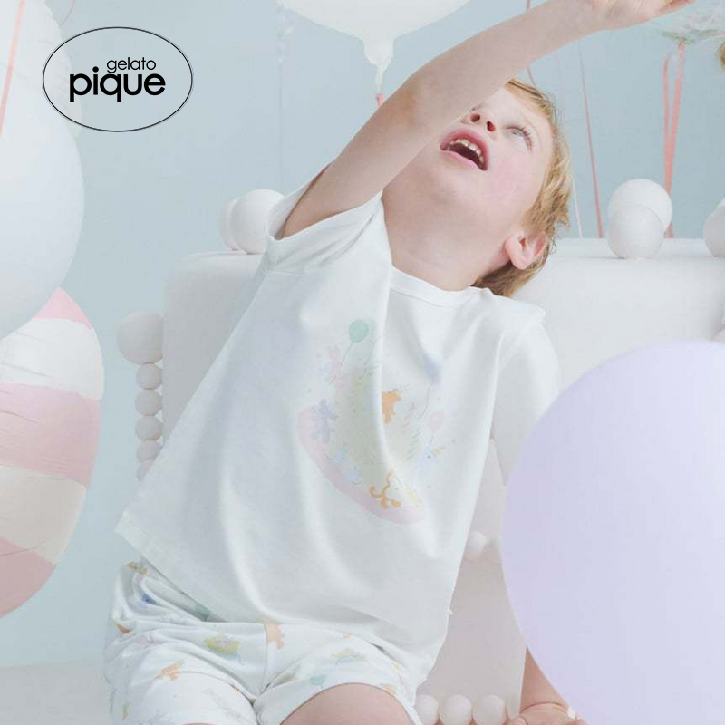 初上市价格230元