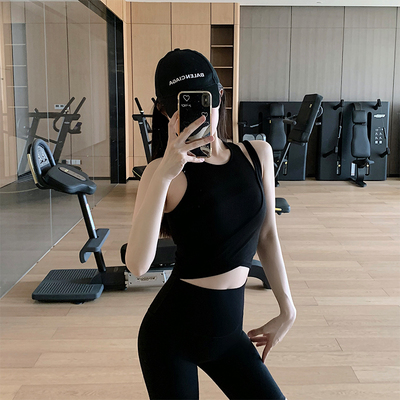 假两件一体式瑜伽背心