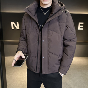 白鸭绒羽绒服男短款冬季2025新款高级感潮牌连帽防寒加厚外套冬天