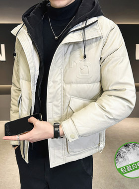 PU皮面羽绒服男冬季2025年新款高端潮牌奢华短款痞帅外套时尚修身