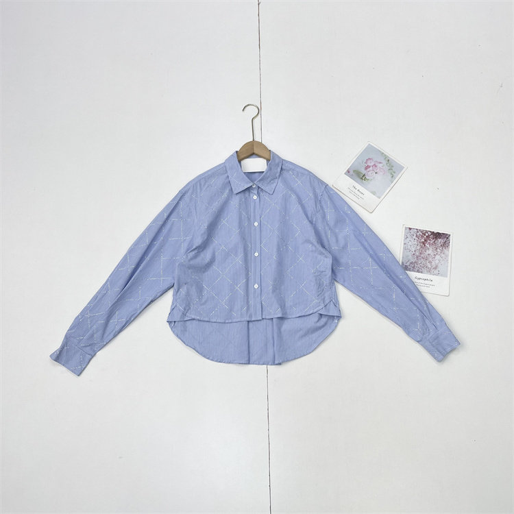 F3蓝白条纹烫钻设计~外单纯元26春新款长袖开扣衬衫百搭开衫上衣