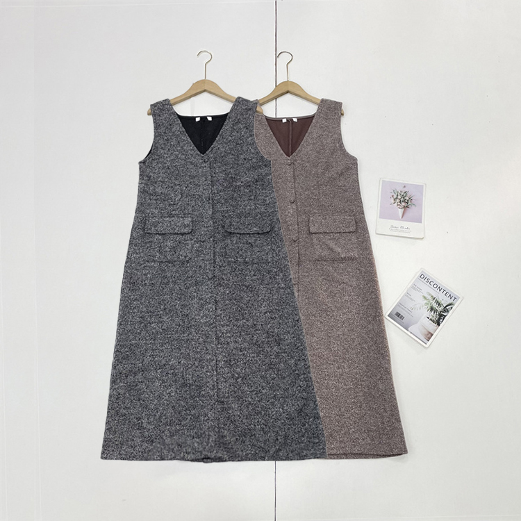 D3日系风穿搭~日单25秋冬新款女文艺休闲款减龄款毛呢无袖背心裙