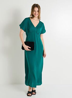 I4气质海岛丝~外贸25年夏新款V领坎肩宽松A字纯色连衣裙缎面顺滑