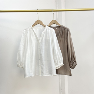 衬衫 肌理感开衫 造型慵懒松弛感 26春女V领八分袖 M378%天丝外单纯元