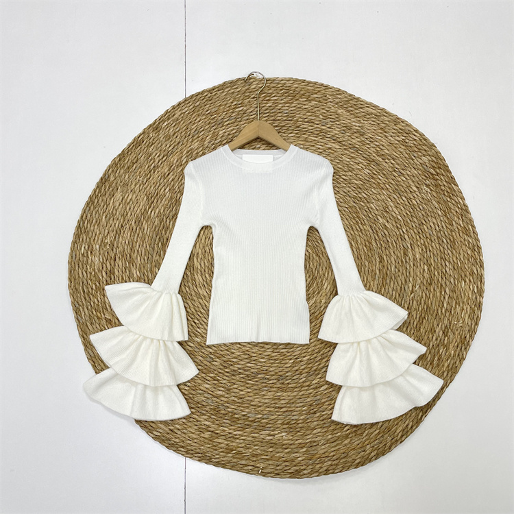 E3美国单外单套头毛衣短款~25冬新款女叠层喇叭袖超柔软修身上衣