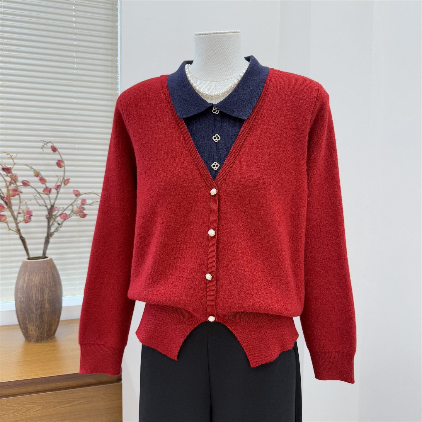 2025新款中年妈妈秋装洋气上衣打底衫中老年女装秋冬款针织衫毛衣