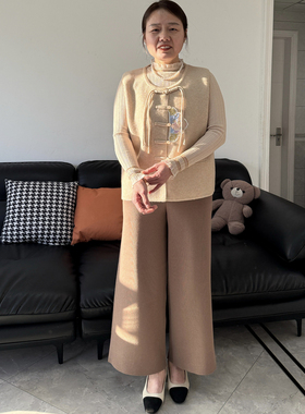 新中式套装妈妈春装国风上衣时尚三件套中老年女装早秋外套马甲