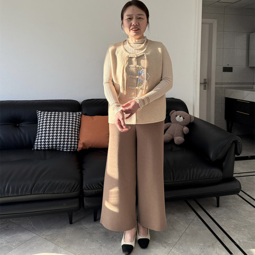 新中式套装妈妈秋装马甲