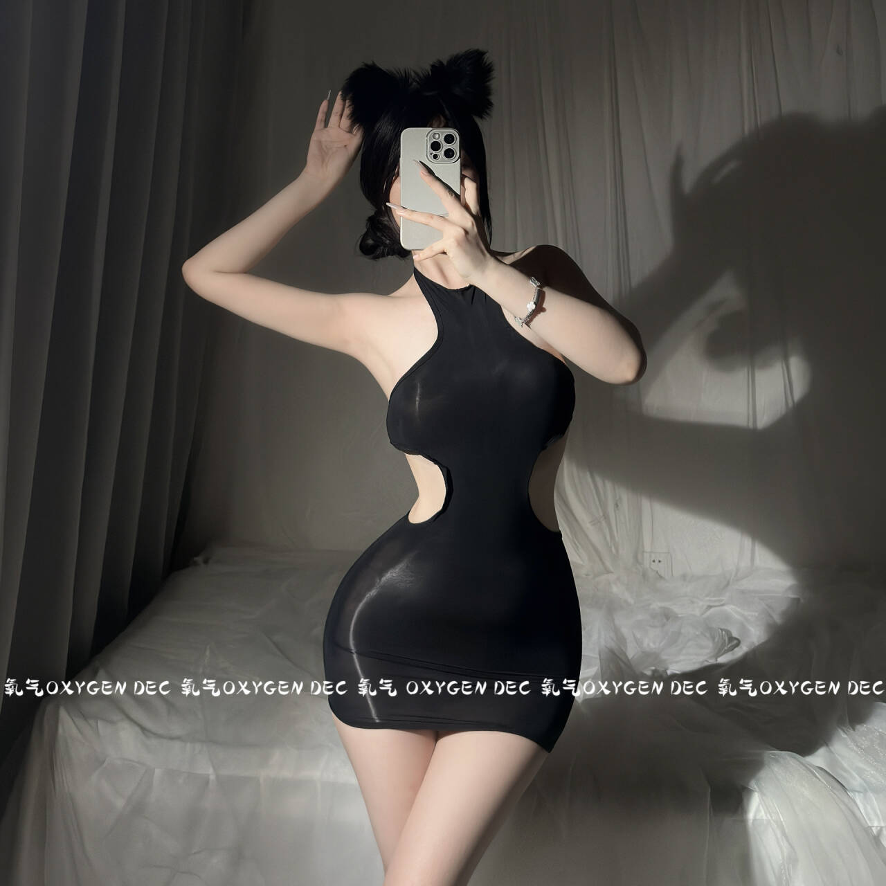 性感薄款丝滑马油挂脖连体衣情调