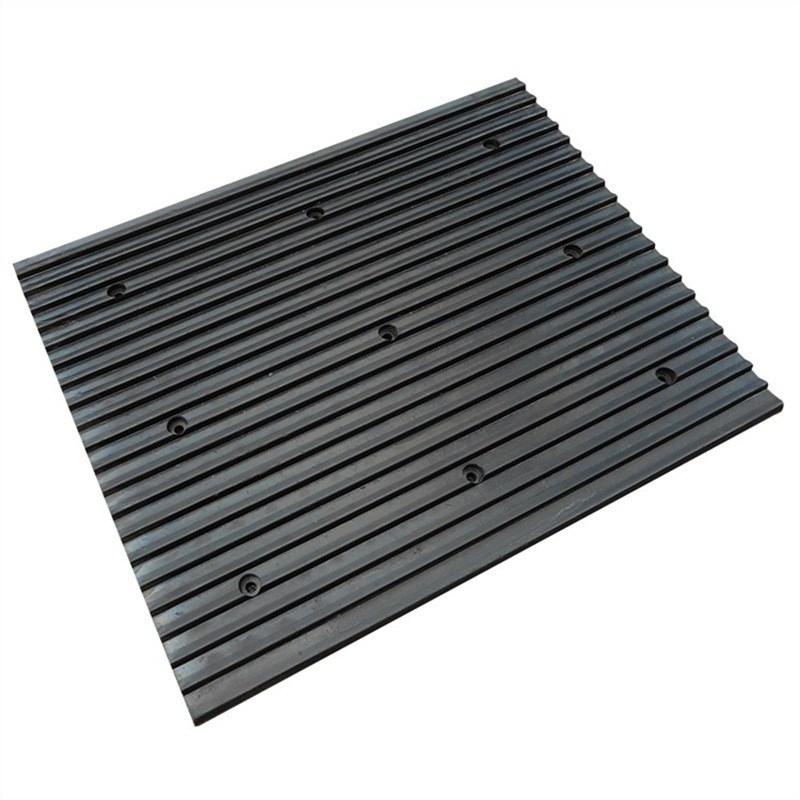 1000*8e00*50mm橡胶减噪板地下车库坡道防滑板减震缓冲带斜坡垫