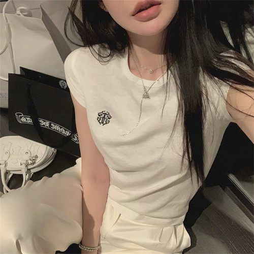 马蹄梵文刺绣短袖T恤女夏季