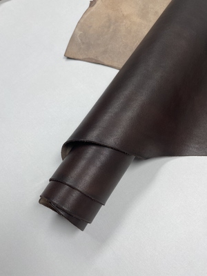 阳光手工DIY皮料 意大利进口深棕色植鞣 手感微挺 厚度1.23mm