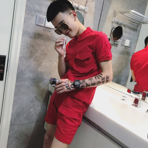 网红两件套社会人精神小伙短裤