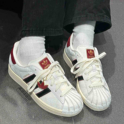 Adidas Superstar CNY25蛇年限定贝壳头低帮男女同款板鞋JR8036