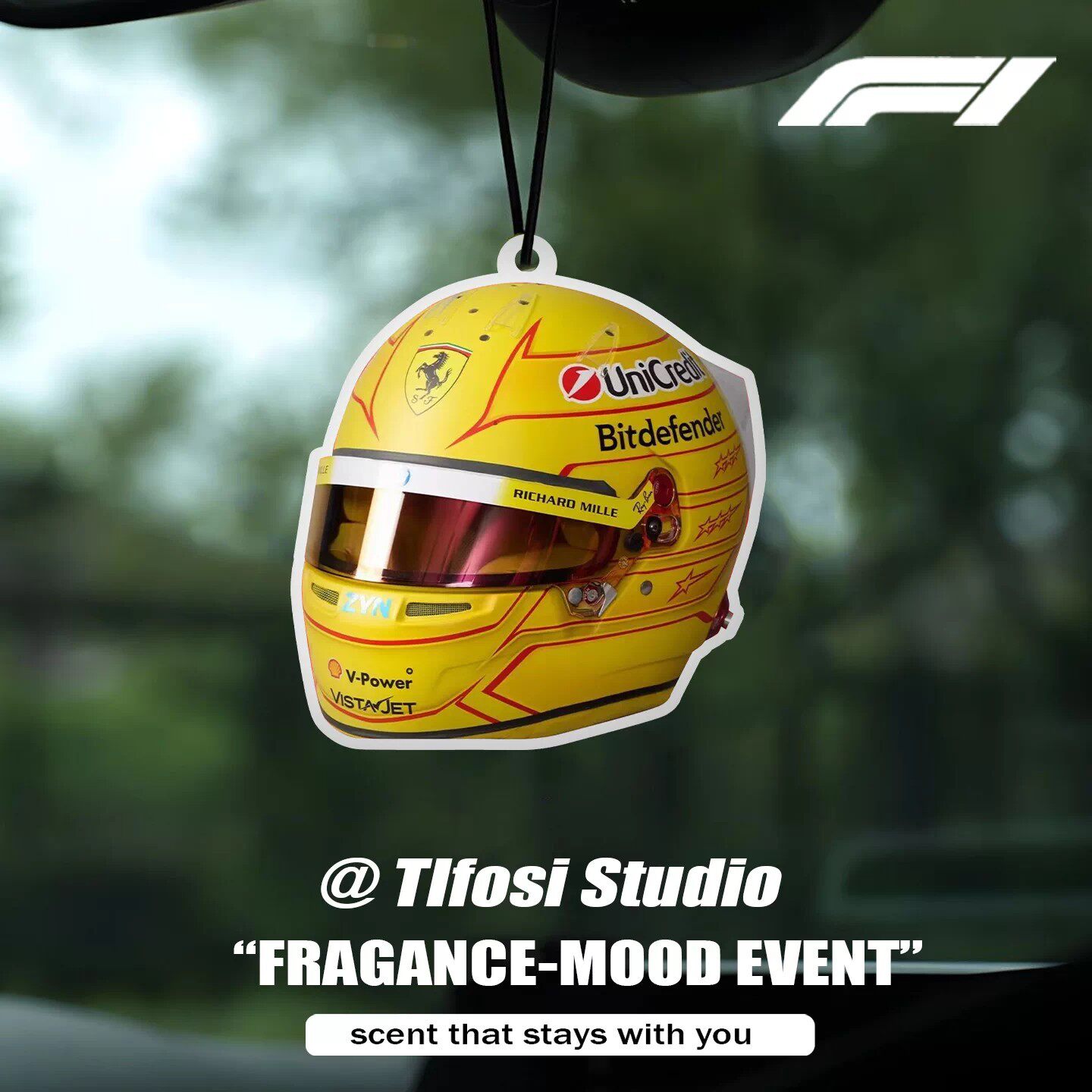 F1赛车手头盔模型同款挂件挂饰拉塞尔诺里斯车载亚克力钥匙扣装饰