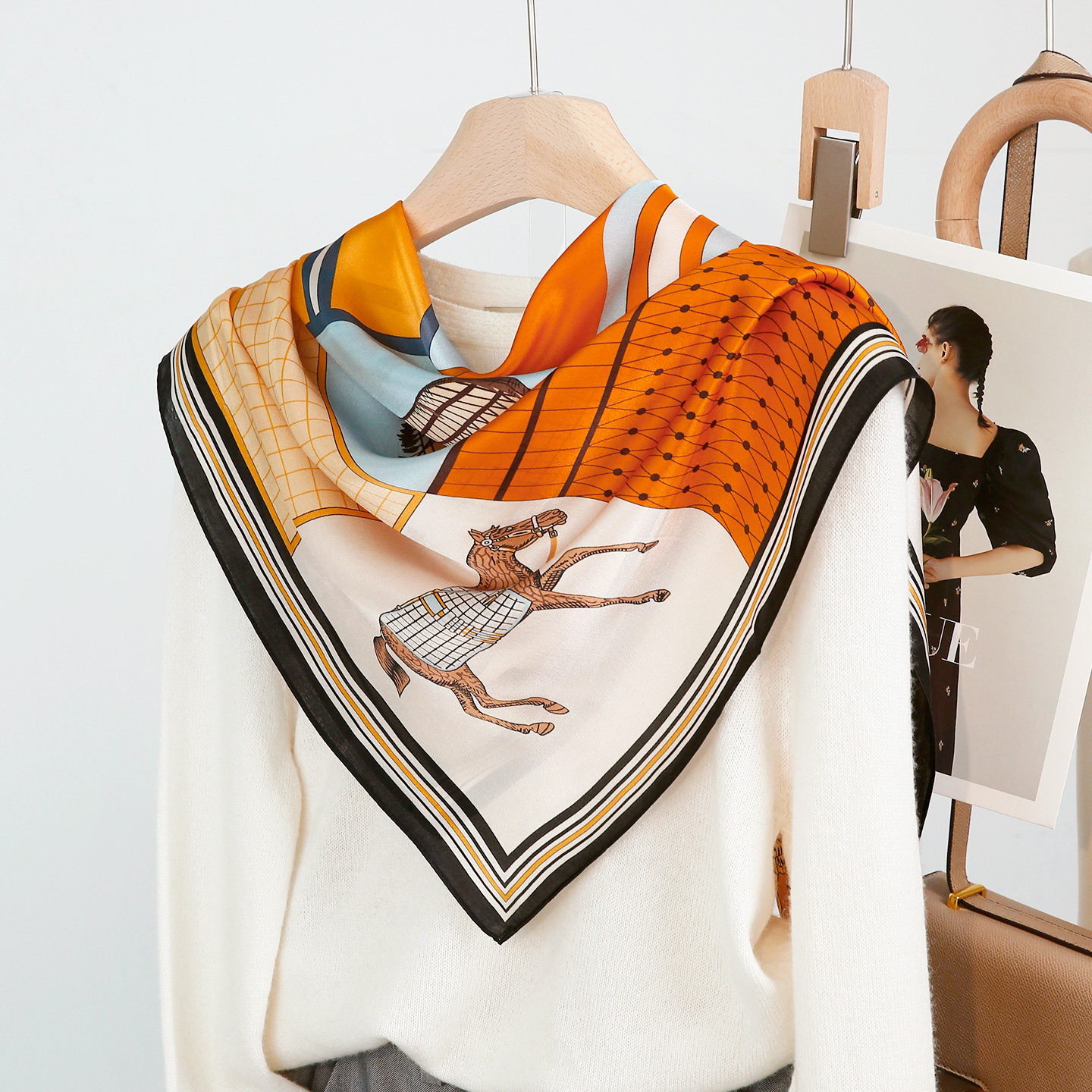 橙色骏马！真丝围巾女2025新款橘色大方巾丝巾披肩马年本命年送礼