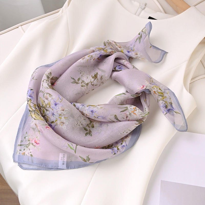 淡雅紫真丝丝巾薄秋冬系脖小方巾
