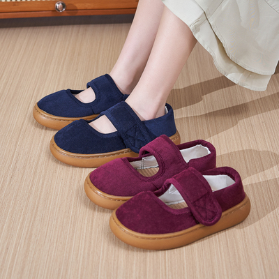 老人春秋防滑亚麻布软底拖鞋轻便散步外穿居家厚底包头手工布鞋女