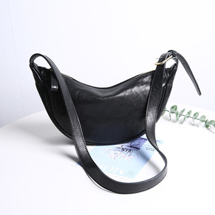 真皮女包休闲单肩斜挎包头层牛皮高级感饺子包半圆马鞍包月牙包