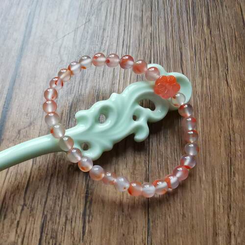 天然南红玛瑙白底冰飘手串手链