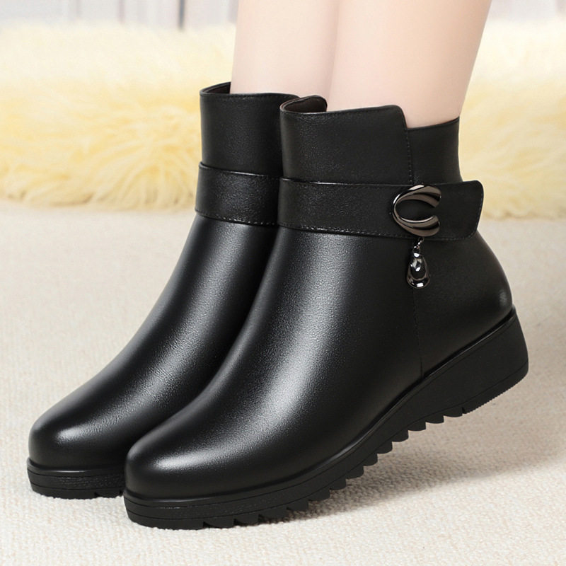 2025真皮短靴女靴子冬新款真皮妈妈棉鞋加绒软底防滑羊毛皮鞋中年,运动鞋new,运动休闲鞋,淘宝优惠券,粉丝福利购,淘宝优惠卷