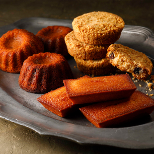 日本原装Henri Charpentier玛德琳费南雪蛋糕伴手礼 礼盒