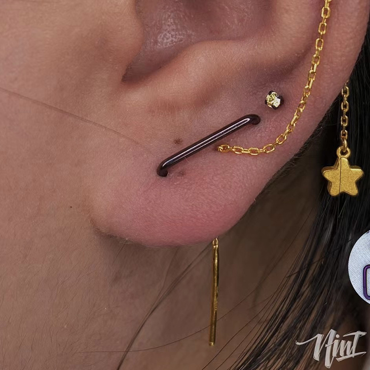 异形长方形三角基础搭扣闭口素环 16g植入级钛合金耳环高抛光小众