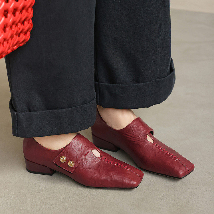 头层牛皮~3cm粗跟深口单鞋女英伦风复古帅气皮带扣方头乐福鞋红色,女鞋,深口单鞋,淘宝优惠券,粉丝福利购,淘宝优惠卷