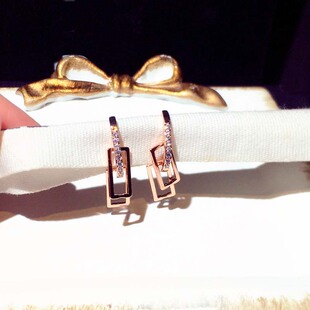 2024年新款潮网红几何方形耳扣设计感微镶精致玫瑰金耳环韩版耳饰