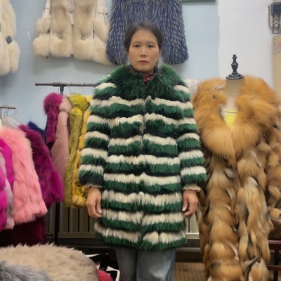 2025新款狐狸毛+水貂皮草斗篷年轻款时尚大衣女