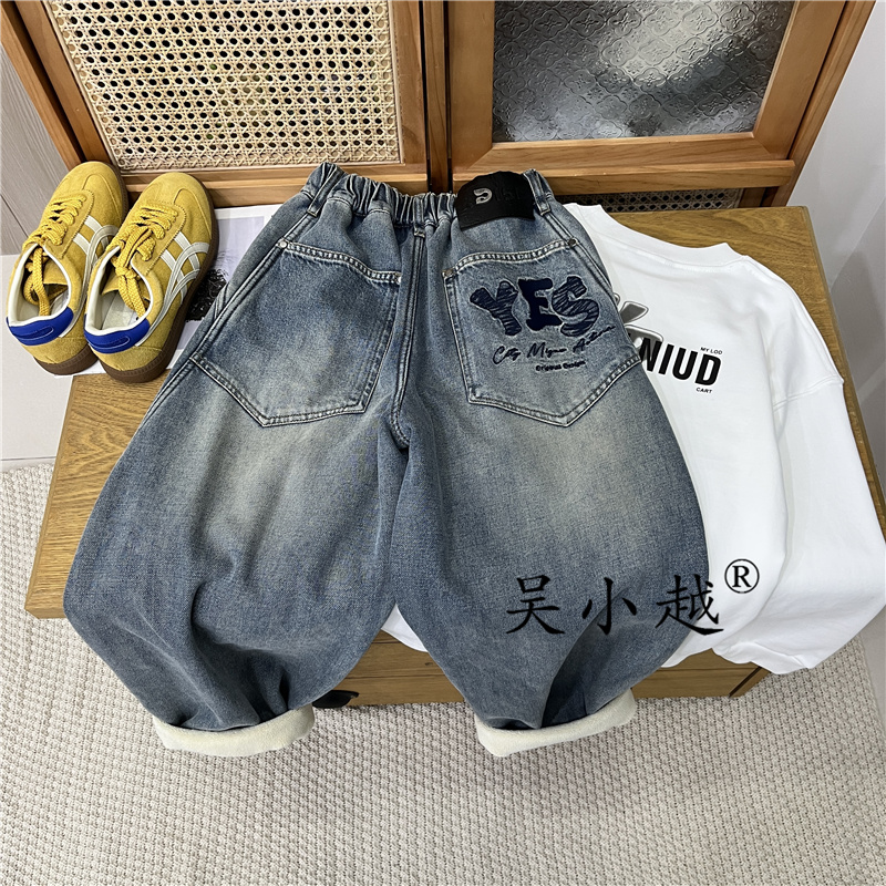 吴小越w1877男童加绒牛仔裤冬款刺绣痞帅男孩冬新款韩版长裤